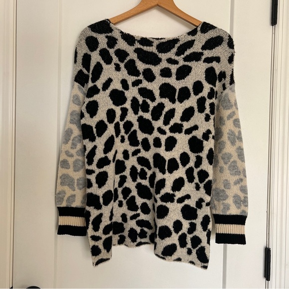 Central Park West Keegan Pullover - Picture 5 of 6